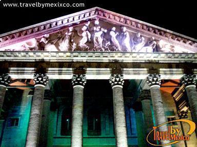 Teatro Degollado y Plaza de los Fundadores, Guadalajara | Travel By México